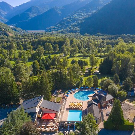Camping Rcn Belledonne Le Bourg-dʼOisans エクステリア 写真