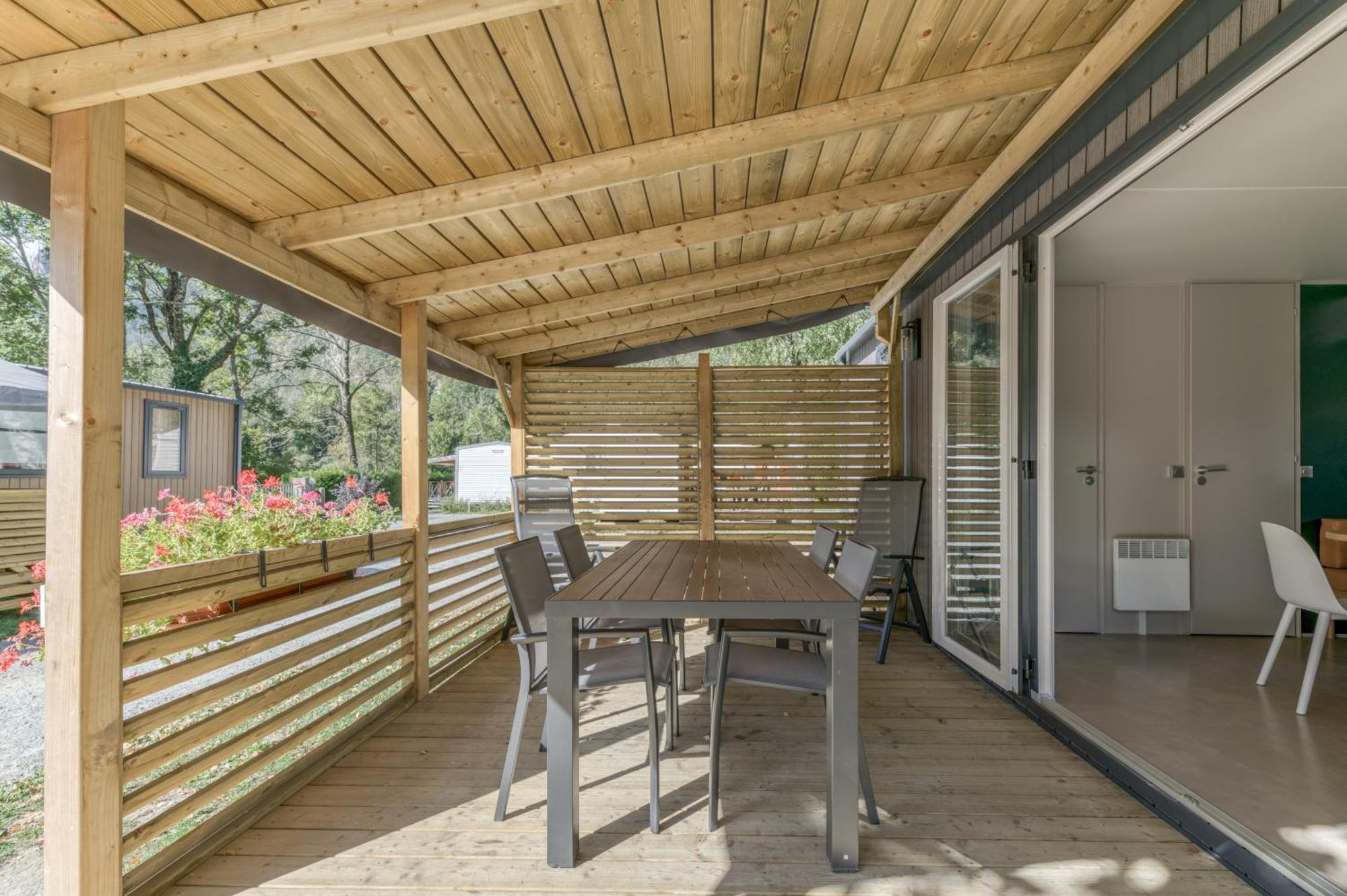 Camping Rcn Belledonne Le Bourg-dʼOisans エクステリア 写真
